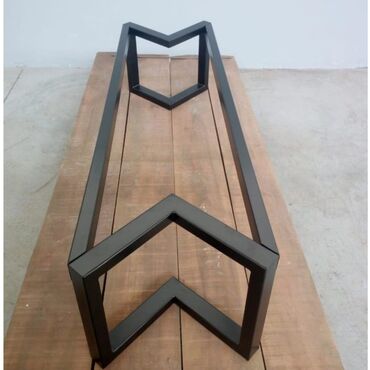 Masalar: Qonaq masası, Açılmayan, Taxta, Dördbucaq masa — 16