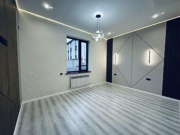 Продажа другой коммерческой недвижимости: Продается дом Особенности: - Просторная гостиная с витражным окном в — 9