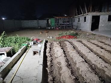 Продажа коттеджей и домов: Продаю двух этажный дом + 1.5 га земли орошаемойземля шикарная — 10