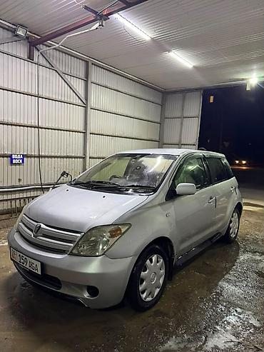 e60 m5: Toyota Ist: 2004 г., 1.3 л, Автомат, Бензин, Хэтчбэк — 1