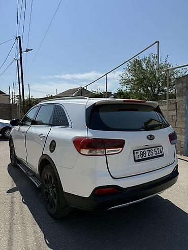 Kia: Kia Sorento: 2 л | 2016 г. Внедорожник — 6