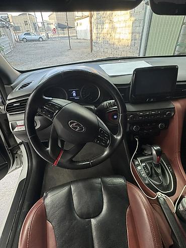 Hyundai: Hyundai Veloster: 2020 г., 1.4 л, Бензин, Хэтчбэк — 7