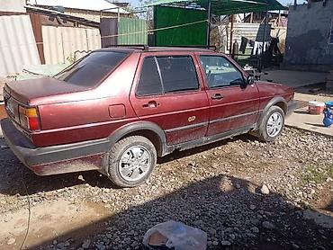 Volkswagen Jetta: 1991 г., 1.8 л, Механика
