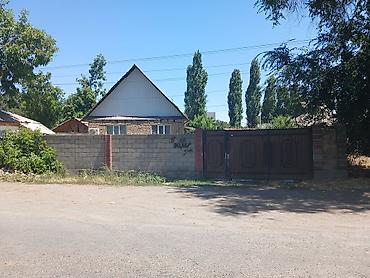 Кыймылсыз мүлк: Продается дом большой участок с забором в нутри 4 комнаты город Кара - — 1