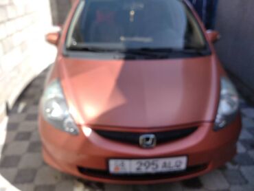 Honda: Honda Jazz: 2007 г., 1.3 л, Механика, Бензин, Хэтчбэк