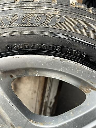185 70 15: На мерседес 2зимних колес на 2 дисках - Шины: Dunlop Graspic DS-3 — 3