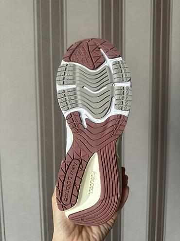 tech flecee: Кроссовки New Balance x Loro Piana - Модель: коллаборация New Balance — 4
