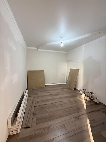 Продажа коттеджей и домов: 🏡 СРОЧНО ПРОДАЕТСЯ ДОМ в Ак-Ордо 3! 📐 Площадь дома: 125 м² 🌿 Участок — 14