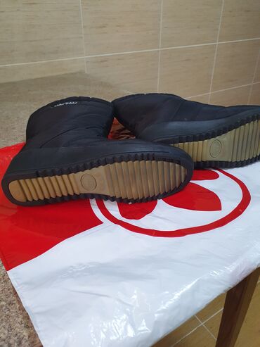 Сапоги: Продам новые сапоги зимние на меху. Размер 39 — 4