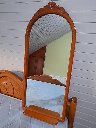Güzgülər: Güzgü Divar üçün, Oval, Sadə, Çərçivə ilə — 2