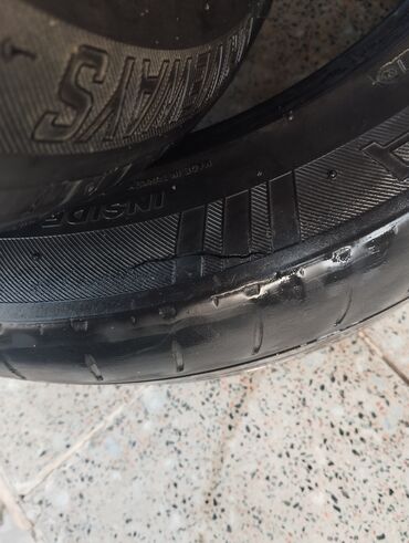 Təkərlər: İşlənmiş Şin Lassa 225 / 50 / R 17 — 9