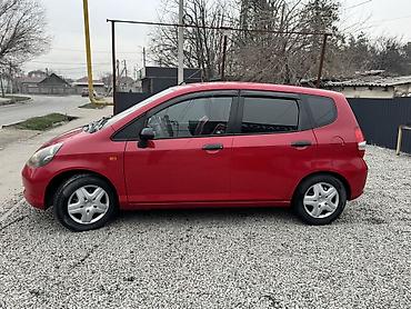 Honda: Honda Jazz: 2002 г., 1.3 л, Механика, Бензин at lalafo.kg — 6 Honda: Honda Jazz: 2002 г., 1.3 л, Механика, Бензин — 6