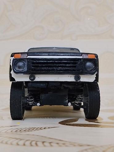 varli ata kasib ata: Maket avtomobil – Lada Niva (1:24 ölçülü) barter var real alıcıya cüzi — 7