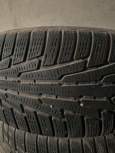 купить шины для погрузчика: Шины 275 / 40 / R 20, Зима, Б/у, Внедорожные (АТ/МТ), Nokian