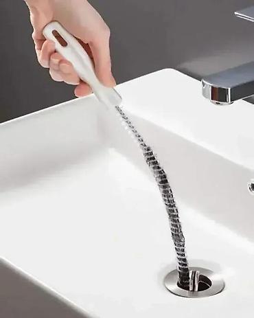 Kuća i bašta: Četka za čišćenje slivnika 1+1 GRATIS NOVO. Opis proizvoda: Četka — 2
