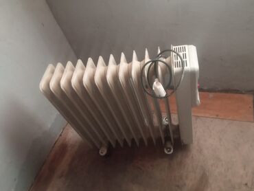 Elektrikli qızdırıcılar və radiatorlar: Radiator 
11 seksiya
koroglu tərəfdə