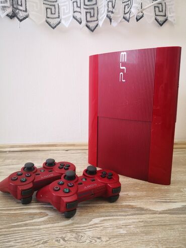 surcin u Srbija | Tražim stan: -Na prodaju Sony Playstation 3 Super slim Limited Edition crveni sa 32