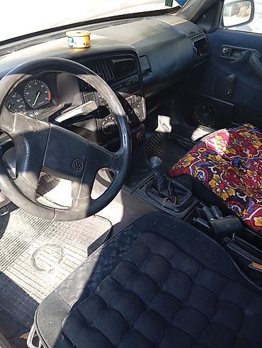 Volkswagen: Volkswagen Passat Variant: 1993 г., 1.8 л, Механика, Бензин, Универсал — 8