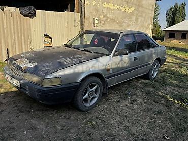 тойота bz4: Mazda 626: 1989 г., Механика, Бензин, Седан — 9
