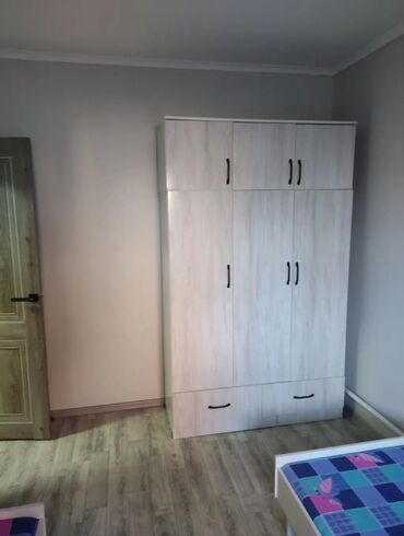 Долгосрочная аренда квартир: 1 комната, Агентство недвижимости, Без подселения, С мебелью частично