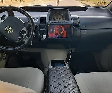 yem qıran: Toyota Prius: 1.5 l | 2007 il Sedan — 3