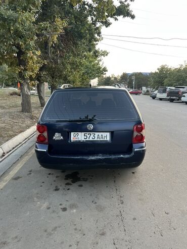 Volkswagen: Volkswagen Passat: 2002 г., 2 л, Механика, Бензин, Универсал — 4