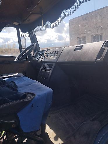 полик 5 д: Грузовик, Mercedes-Benz, Стандарт, 5 т, Б/у — 5