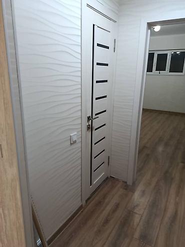 Продажа квартир: 1 комната, 31 м², Сары-Челек ж/м 106 серия улучшенная, Цокольный этаж этаж, Старый ремонт — 9