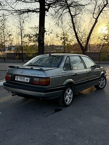 passat variant: Volkswagen Passat: 1988 г., 1.8 л, Механика, Бензин, Седан — 3