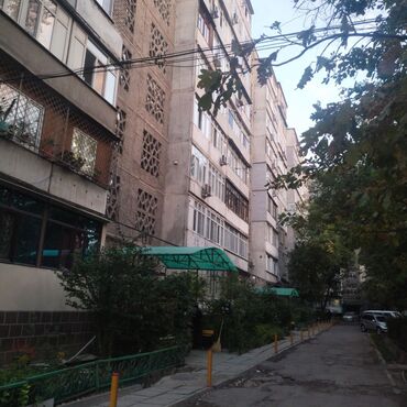 я куплю квартиру: 2 бөлмө, 56 кв. м, 105-серия, 1 кабат, Косметикалык ремонт