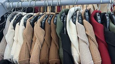 Kaputi: Ženski elegantni kaput sa pojasom

Kaput: 3.999dinara
S M L XL — 5