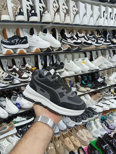uni c: Unisex gündəlik idman ayaqqabıları – müxtəlif modellər və rənglər