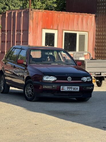 арзан машина мерс: Хэтчбек Volkswagen Golf третьего поколения в бордовом цвете