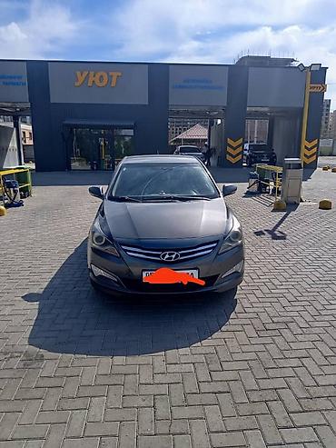 spark 2016: Hyundai Solaris: 2016 г., 1.6 л, Автомат, Бензин, Седан — 1