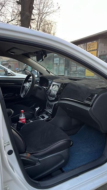 BYD: BYD E5: 2019 г., Робот, Электромобиль, Седан — 8