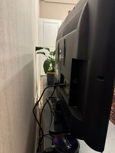 Televizorlar: Televizor LG LCD 32" — 6