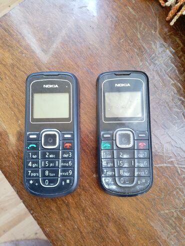 dubayda telefon qiymetleri: Nokia 2.2, цвет - Черный, Кнопочный