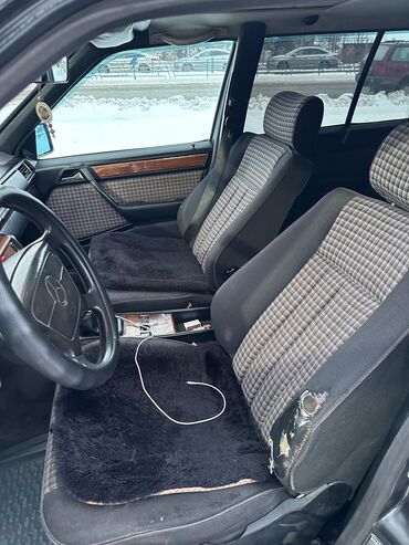 Mercedes-Benz: Mercedes-Benz W124: 1993 г., 3.2 л, Механика, Бензин, Универсал — 7