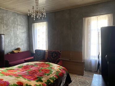 Həyət evləri və villaların satışı: 3 otaqlı, 150 kv. m, Orta təmir — 7