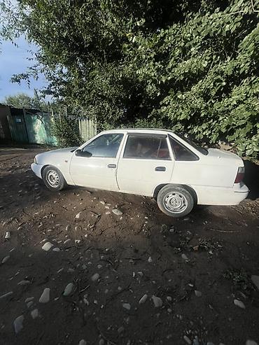 neta u pro машина: Daewoo Nexia: 1998 г., Механика, Бензин, Седан — 2