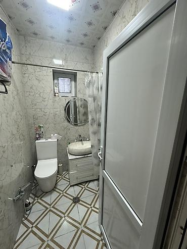 yevlaxda satilan evler: Albali marketin arxasi,aida parknan uzbe uz kuce,ancag aileye verilir — 10