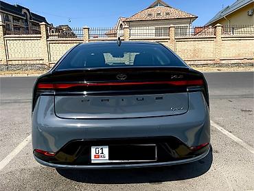 Toyota: Toyota Prius: 2023 г., 2 л, Вариатор, Гибрид, Хэтчбэк — 5