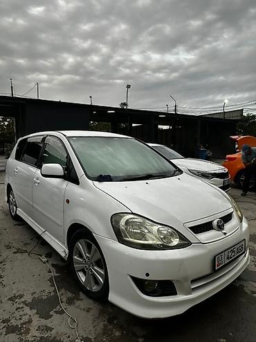 обмен на бус сапок: Toyota Ipsum: 2004 г., 2.4 л, Автомат, Газ, Универсал — 2
