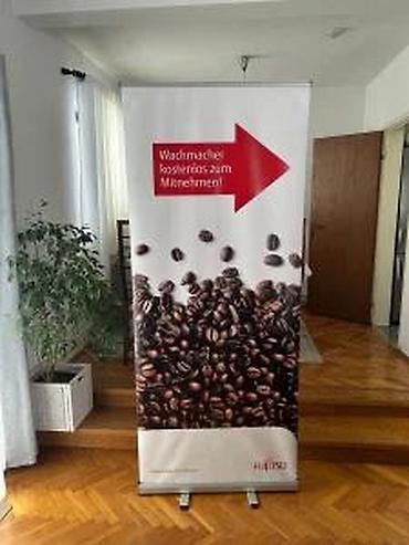 Reklamiranje, štampanje: Roll-up baner sa grafikom kafe – Fujitsu - Prenosivi roll-up stojni — 9