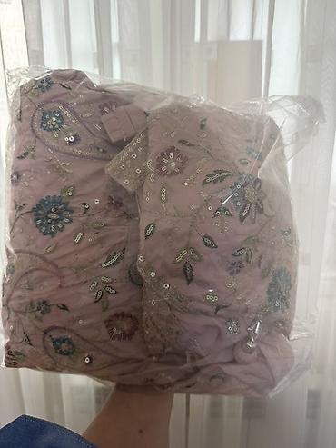 hind geyimi: Zərif hind üslublu üçlük dəst – lehenga - Rəng: pudra/solğun çəhrayı — 4