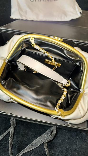 macbook canta: Klatç, Chanel, Yeni — 7