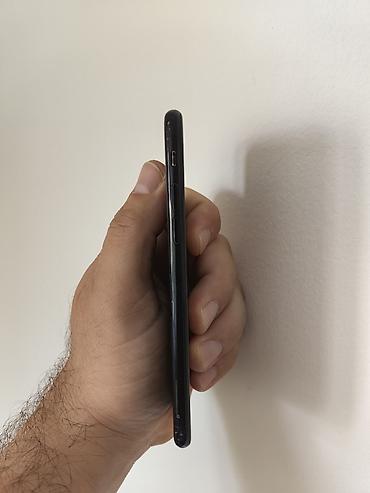 forma ideale indukciona ploca: Iphone 7 sim free, sa 128 gb memorije. Telefon je ok očuvan i potpuno — 3