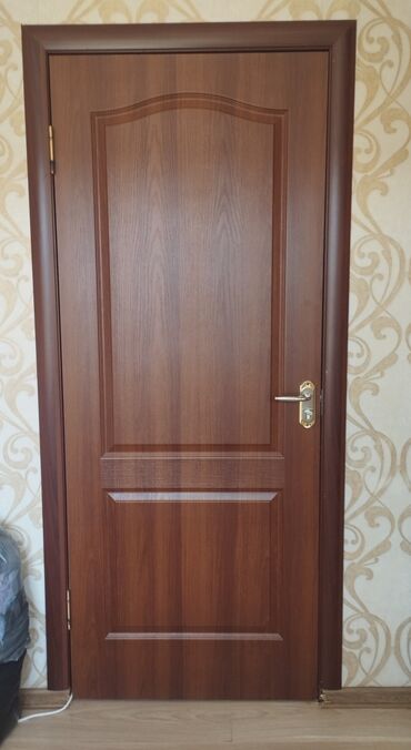 мебели буу: Межкомнатные двери
Размер 200x80
В хорошем состоянии
