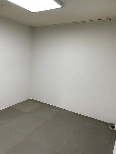 Коммерческая недвижимость: 65 м² — 3