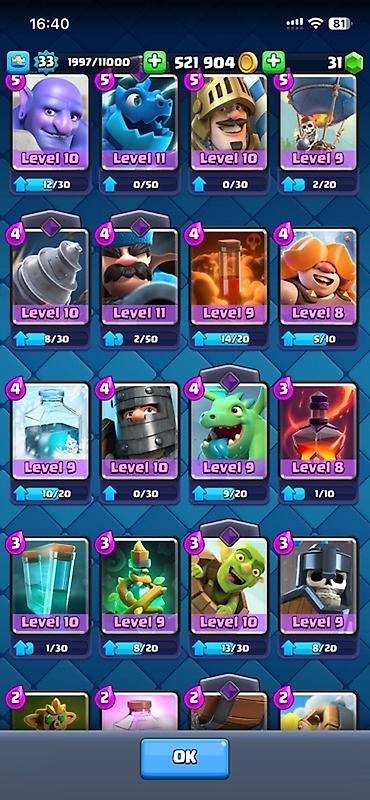 Kolleksiya kartları: Clash Royale hesabı - Kral səviyyəsi: 33 (1997/11000 XP) - Kupa: 6885 — 5